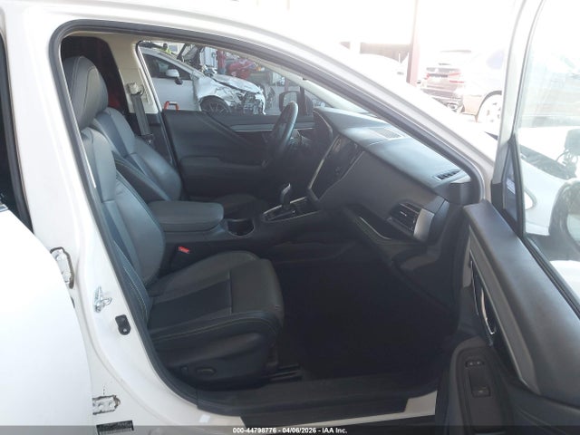 Продаж на аукціоні авто 2022 Subaru Outback Onyx Edition Xt, vin: 4S4BTGLD0N3108627, номер лоту: 44798776
