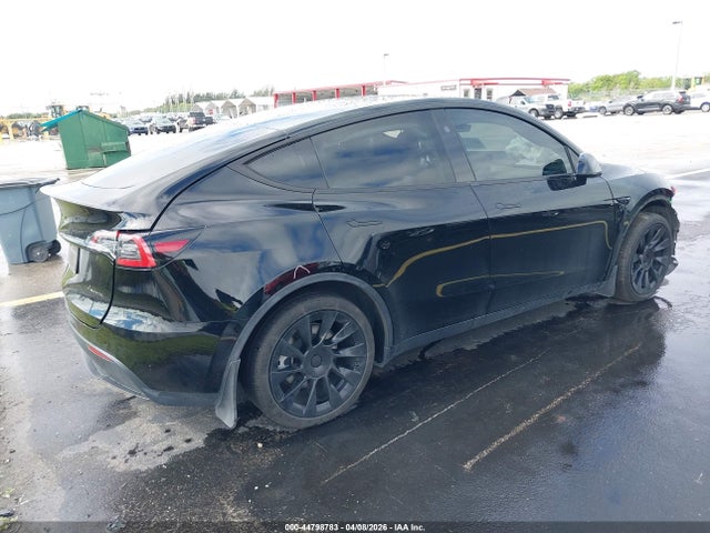 Продаж на аукціоні авто 2024 Tesla Model Y Long Range Dual Motor All-wheel Drive, vin: 7SAYGDEE5RA292527, номер лоту: 44798783