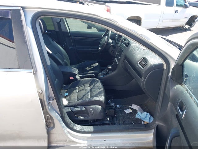 2010 Volkswagen Jetta Tdi მანქანა იყიდება აუქციონზე, vin: 3VWTL7AJ2AM632515, აუქციონის ნომერი: 44798784