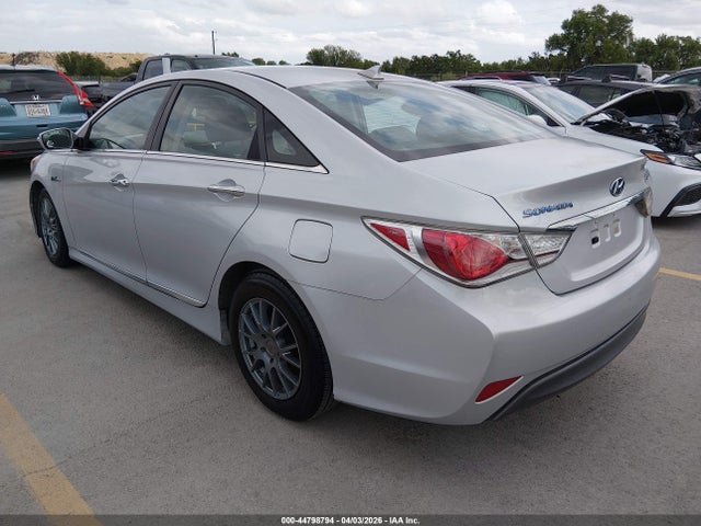Продажа на аукционе авто 2015 Hyundai Sonata Hybrid, vin: KMHEC4A48FA137000, номер лота: 44798794