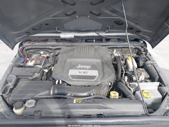 1C4BJWDG4JL807234 Jeep Wrangler Jk Unlimited Sport 4x4