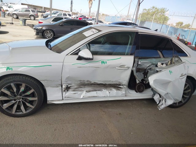 WAUBBAF46MA016865 Audi A4 Premium Plus 40 Tfsi Quattro S Tronic