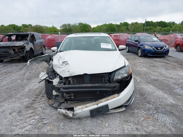 44798813 :رقم المزاد ، 1VWBN7A34DC103421 vin ، 2013 Volkswagen Passat 2.0l Tdi Se مزاد بيع