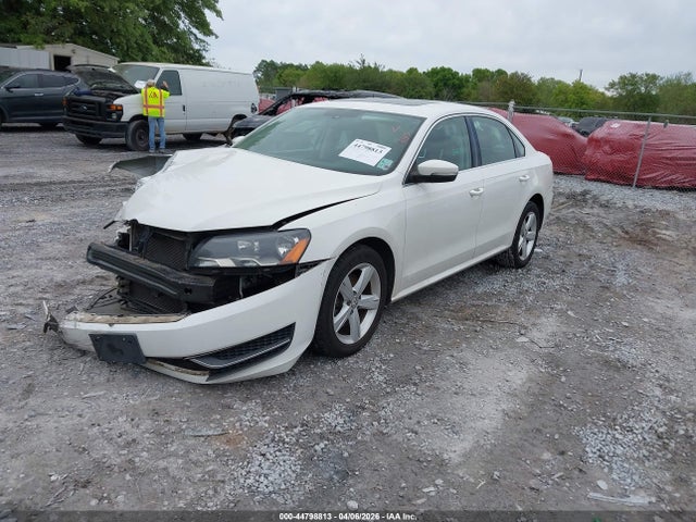 44798813 :رقم المزاد ، 1VWBN7A34DC103421 vin ، 2013 Volkswagen Passat 2.0l Tdi Se مزاد بيع