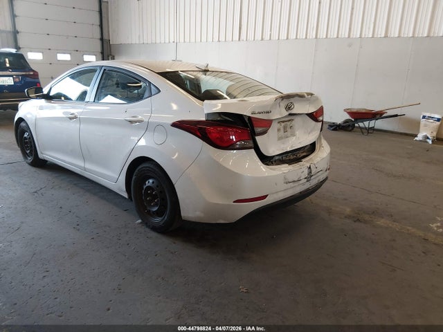2016 Hyundai Elantra Se მანქანა იყიდება აუქციონზე, vin: 5NPDH4AE1GH773813, აუქციონის ნომერი: 44798824