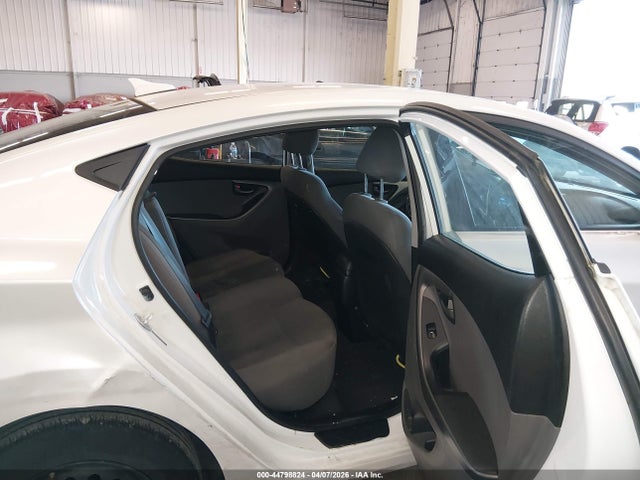 2016 Hyundai Elantra Se მანქანა იყიდება აუქციონზე, vin: 5NPDH4AE1GH773813, აუქციონის ნომერი: 44798824