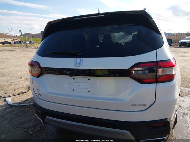 Продажа на аукционе авто 2023 Honda Pilot Awd Elite, vin: 5FNYG1H85PB000778, номер лота: 44798837