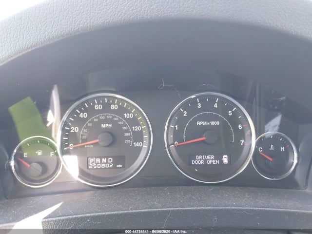 2010 Jeep Grand Cherokee Laredo მანქანა იყიდება აუქციონზე, vin: 1J4PR4GK9AC153862, აუქციონის ნომერი: 44798841