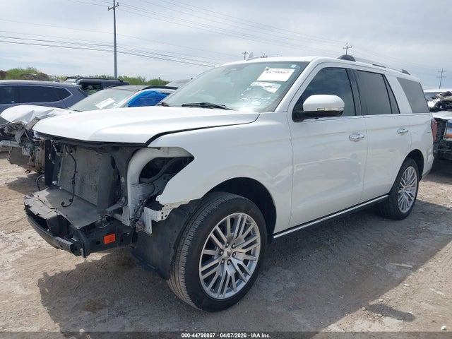 Ford Expedition Limited 2024 1FMJU1K81REB16028 Image 2