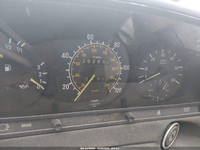 Продажа на аукционе авто 1983 Mercedes-benz 300 Dt, vin: WDBAB33A8DB016072, номер лота: 44798895