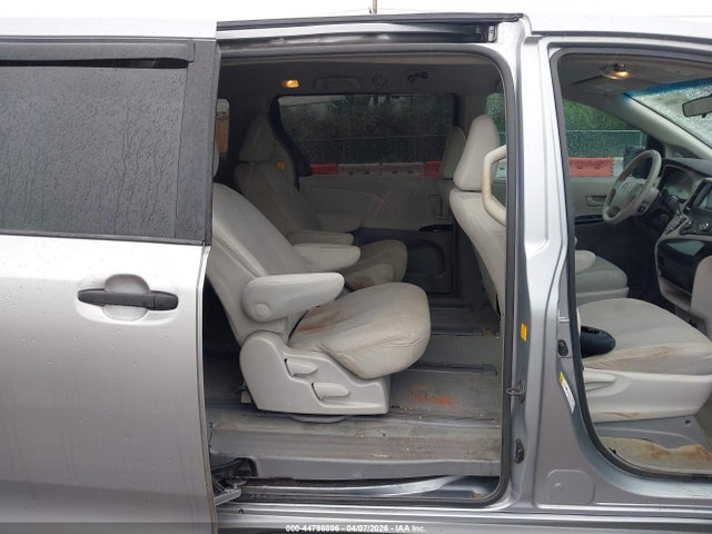 Продажа на аукционе авто 2011 Toyota Sienna Base V6, vin: 5TDZK3DC7BS169259, номер лота: 44798896