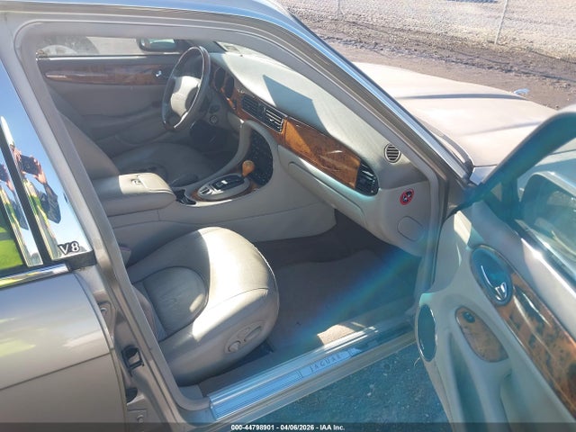 2002 JAGUAR XJ8 SAJDA24C22LF41748 Photo 4