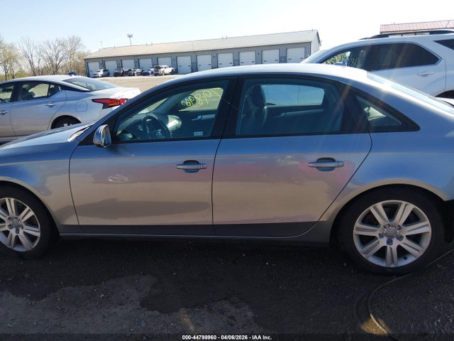 44798960 :رقم المزاد ، WAUBFAFL9BN009166 vin ، 2011 Audi A4 2.0t Premium مزاد بيع