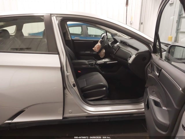 Продажа на аукционе авто 2018 Honda Clarity Plug-in Hybrid, vin: JHMZC5F16JC014320, номер лота: 44798972