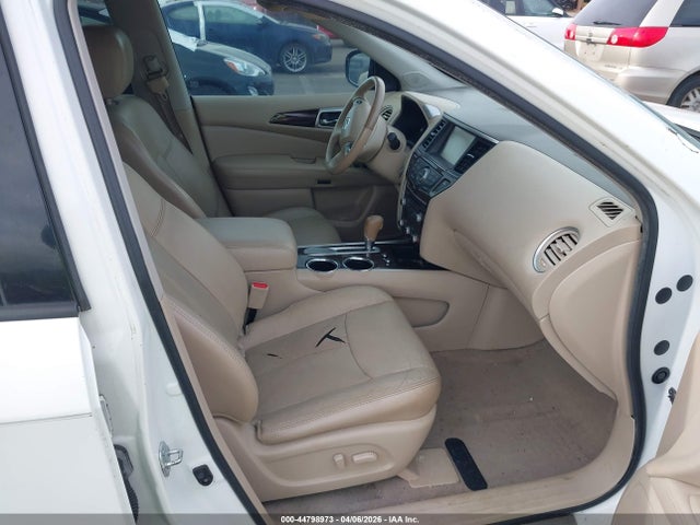 Продаж на аукціоні авто 2014 Nissan Pathfinder Platinum, vin: 5N1AR2MN0EC671696, номер лоту: 44798973