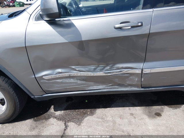 2012 Jeep Grand Cherokee Laredo მანქანა იყიდება აუქციონზე, vin: 1C4RJFAG2CC268571, აუქციონის ნომერი: 44799046