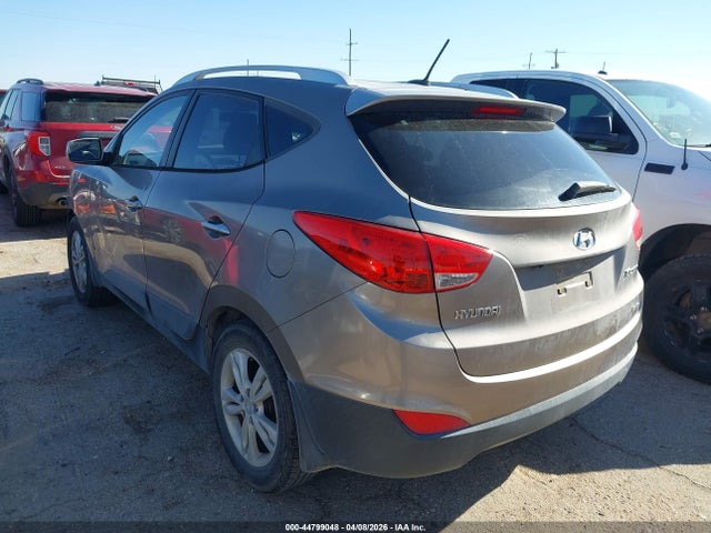 Продажа на аукционе авто 2011 Hyundai Tucson Gls, vin: KM8JUCAC6BU185570, номер лота: 44799048