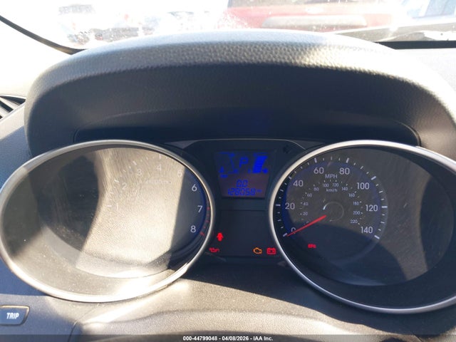 Продажа на аукционе авто 2011 Hyundai Tucson Gls, vin: KM8JUCAC6BU185570, номер лота: 44799048