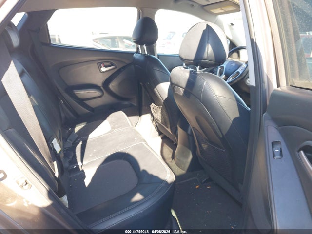 Продажа на аукционе авто 2011 Hyundai Tucson Gls, vin: KM8JUCAC6BU185570, номер лота: 44799048