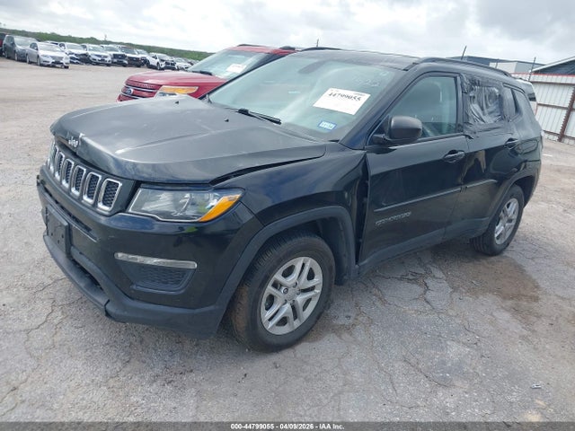2018 Jeep Compass Sport Fwd მანქანა იყიდება აუქციონზე, vin: 3C4NJCAB0JT411522, აუქციონის ნომერი: 44799055