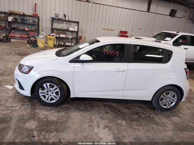 44799059 :رقم المزاد ، 1G1JG6SB1K4142380 vin ، 2019 Chevrolet Sonic Lt Auto مزاد بيع