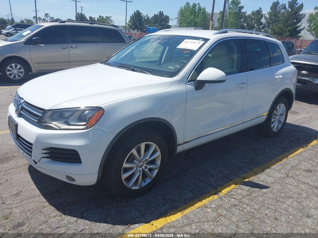 Продаж на аукціоні авто 2014 Volkswagen Touareg 3.6l Sport, vin: WVGEF9BP9ED012503, номер лоту: 44799073