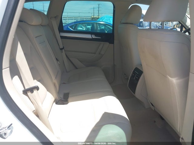 Продаж на аукціоні авто 2014 Volkswagen Touareg 3.6l Sport, vin: WVGEF9BP9ED012503, номер лоту: 44799073