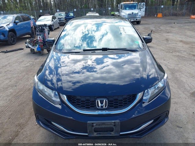 44799084 :رقم المزاد ، 19XFB2F72FE264387 vin ، 2015 Honda Civic Se مزاد بيع