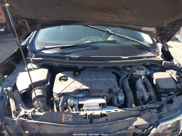 1G1BC5SM0J7137776 Chevrolet Cruze Ls Auto