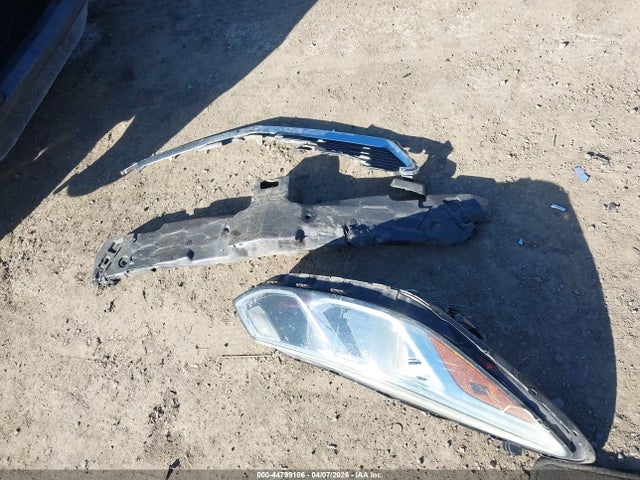 1G1BC5SM0J7137776 Chevrolet Cruze Ls Auto