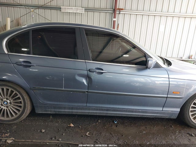 44799138 :رقم المزاد ، WBAAV53431FJ69023 vin ، 2001 Bmw 330i مزاد بيع