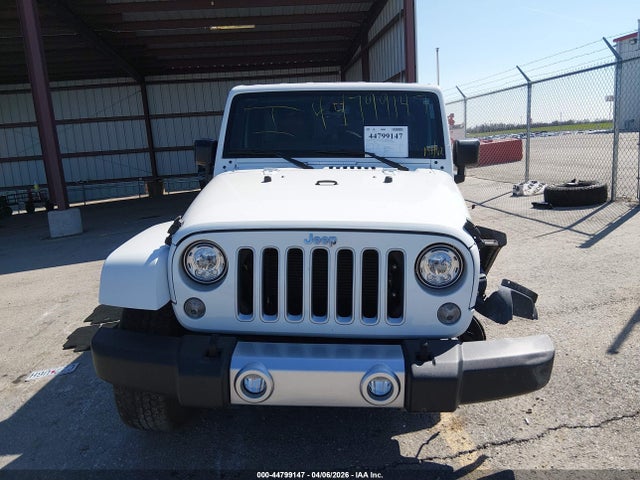 2017 Jeep Wrangler Unlimited Sahara 4x4 მანქანა იყიდება აუქციონზე, vin: 1C4BJWEG6HL590231, აუქციონის ნომერი: 44799147