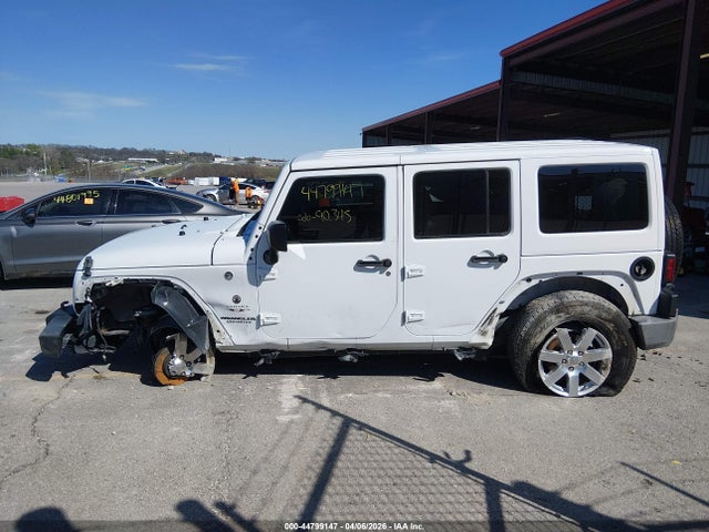 2017 Jeep Wrangler Unlimited Sahara 4x4 მანქანა იყიდება აუქციონზე, vin: 1C4BJWEG6HL590231, აუქციონის ნომერი: 44799147