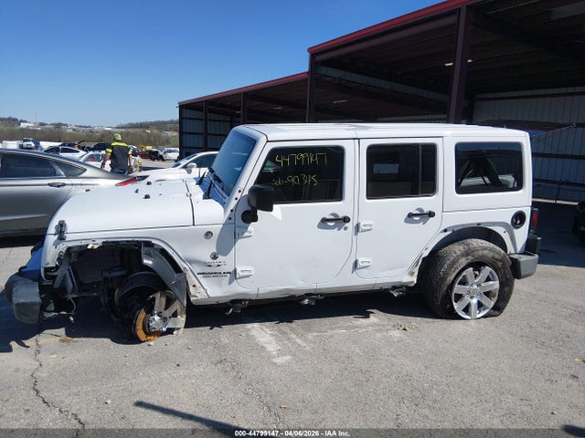 2017 Jeep Wrangler Unlimited Sahara 4x4 მანქანა იყიდება აუქციონზე, vin: 1C4BJWEG6HL590231, აუქციონის ნომერი: 44799147