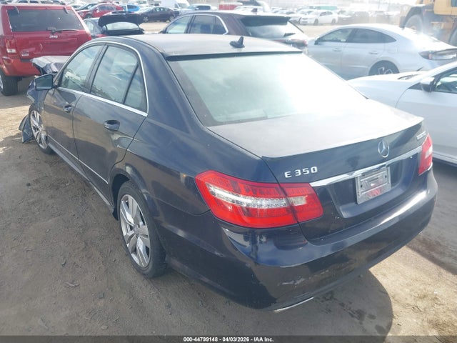 2011 MERCEDES-BENZ E 350 BLUETEC WDDHF2EB0BA360458 Photo 2