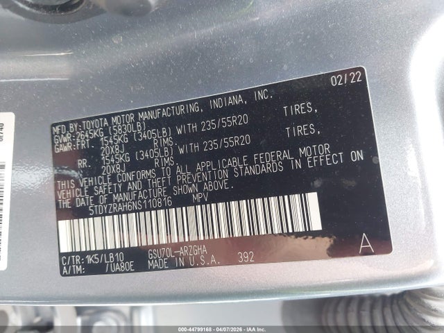 Toyota Highlander Limited 2022 5TDYZRAH6NS110816 Image 9
