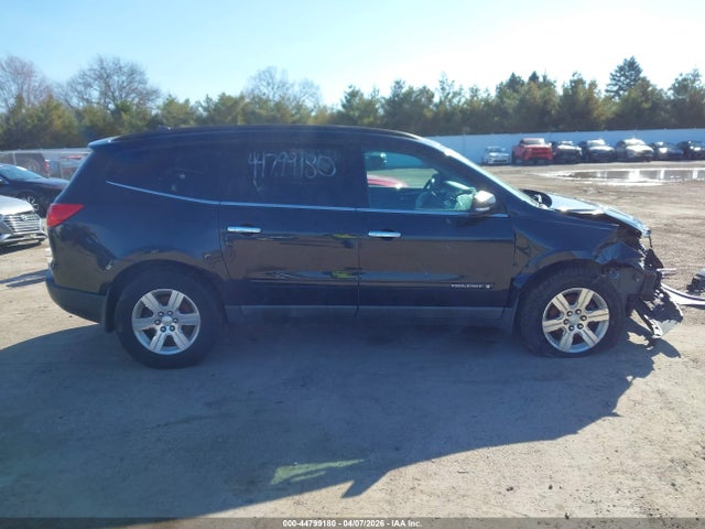 44799180 :رقم المزاد ، 1GNEV23DX9S176452 vin ، 2009 Chevrolet Traverse Lt مزاد بيع
