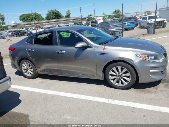 5XXGT4L31GG061224 KIA Optima Lx