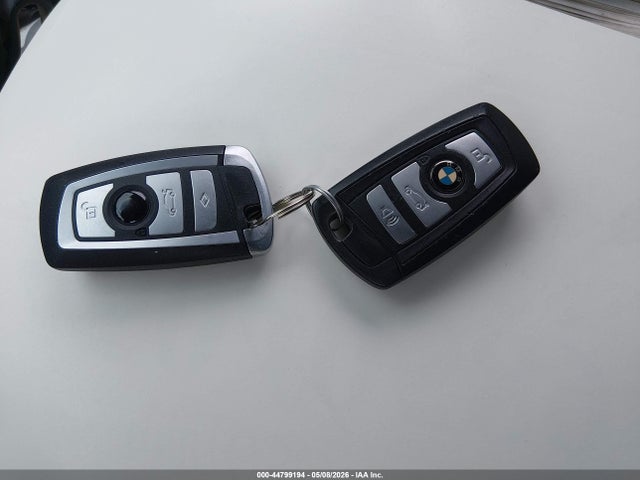 2012 Bmw 535i Xdrive მანქანა იყიდება აუქციონზე, vin: WBAFU7C5XCDU59593, აუქციონის ნომერი: 44799194