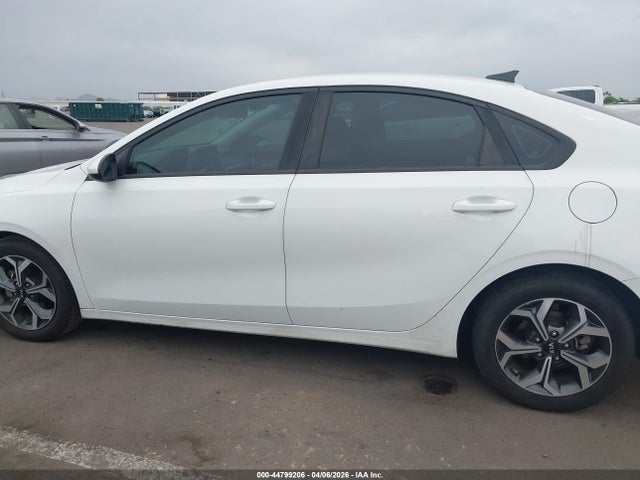 KIA Forte Lxs 2020 3KPF24AD4LE185016 Image 14