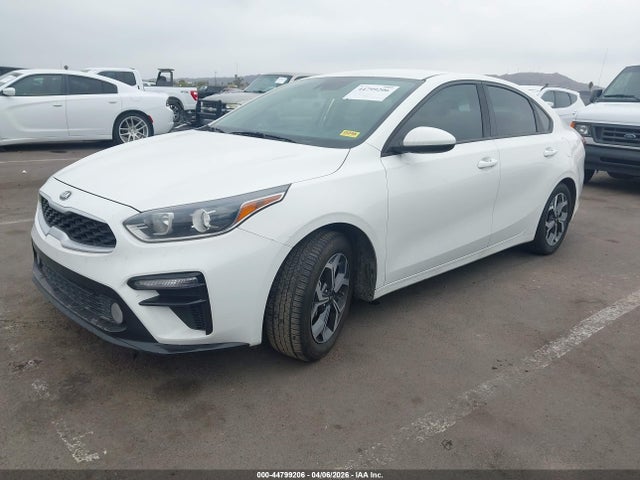 KIA Forte Lxs 2020 3KPF24AD4LE185016 Image 2