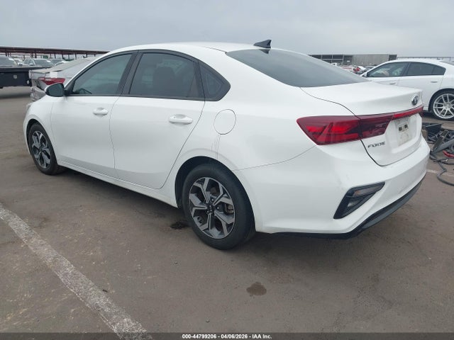 KIA Forte Lxs 2020 3KPF24AD4LE185016 Image 3