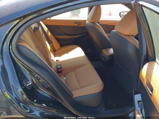 44799222 :رقم المزاد ، JTHC81F25M5045575 vin ، 2021 Lexus Is 300 مزاد بيع