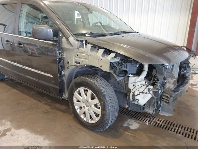 2C4RC1BG4GR118521 Chrysler Town &amp; Country Touring