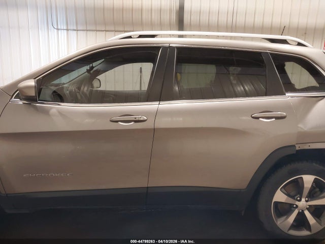 2019 Jeep Cherokee Limited 4x4 მანქანა იყიდება აუქციონზე, vin: 1C4PJMDN9KD164030, აუქციონის ნომერი: 44799263