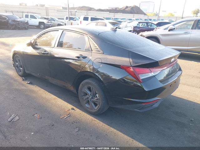 KMHLM4AGXPU602066 Hyundai ELANTRA SEL