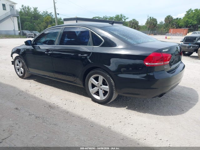 Продаж на аукціоні авто 2014 Volkswagen Passat 1.8t Se, vin: 1VWBS7A31EC049943, номер лоту: 44799293