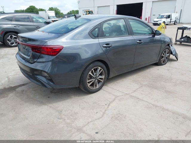 Aukcja sprzedaży 2024 Kia Forte Lxs, vin: 3KPF24AD6RE754571, numer aukcji: 44799328