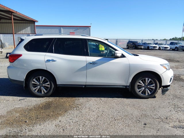 2018 Nissan Pathfinder Sv მანქანა იყიდება აუქციონზე, vin: 5N1DR2MNXJC669395, აუქციონის ნომერი: 44799356