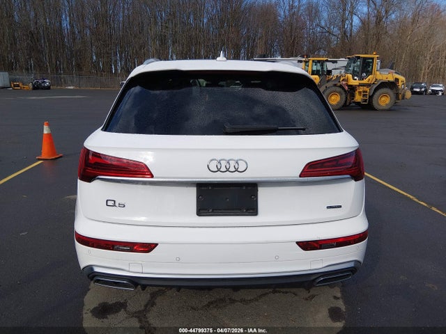 2022 Audi Q5 Premium 45 Tfsi S Line Quattro S Tronic მანქანა იყიდება აუქციონზე, vin: WA1GAAFY2N2098100, აუქციონის ნომერი: 44799375